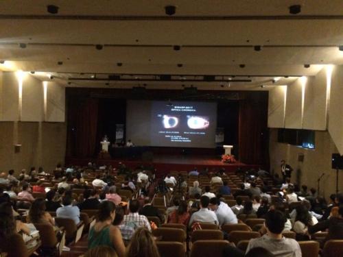 Dr. Flavio apresenta caso desafiador em optica cirurgica da Escola Paulista de Medicina 2017